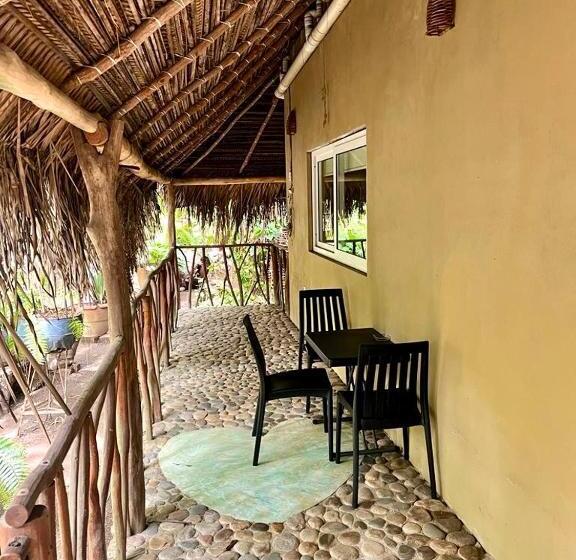 高级工作室, Junto Al Rio Bungalows & Suites