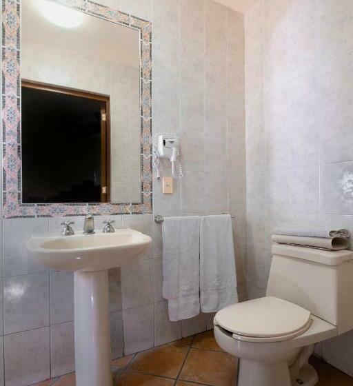 スタンダードルーム, Layseca