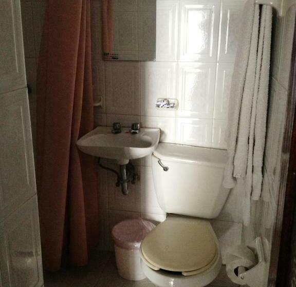 スタンダードトリプルルーム, Posada Santa Anita