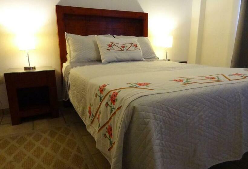 スタンダードルーム, San Miguel Penjamo