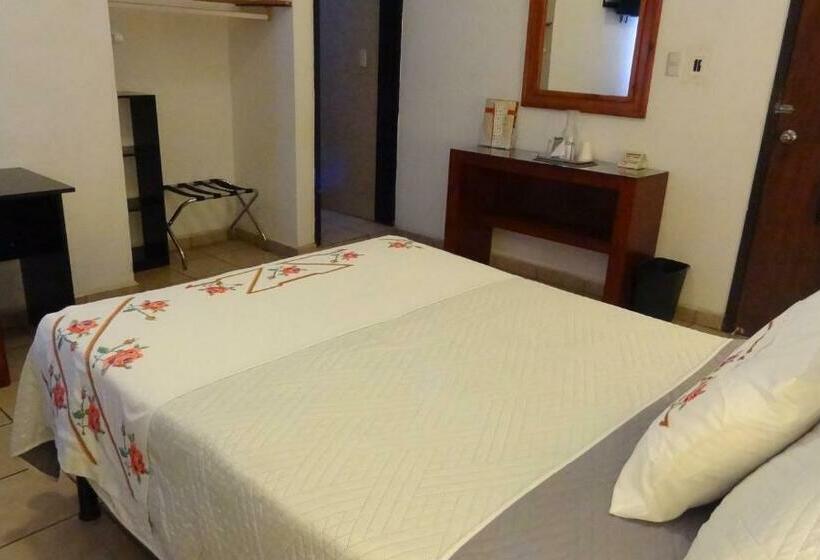 スタンダードルーム, San Miguel Penjamo