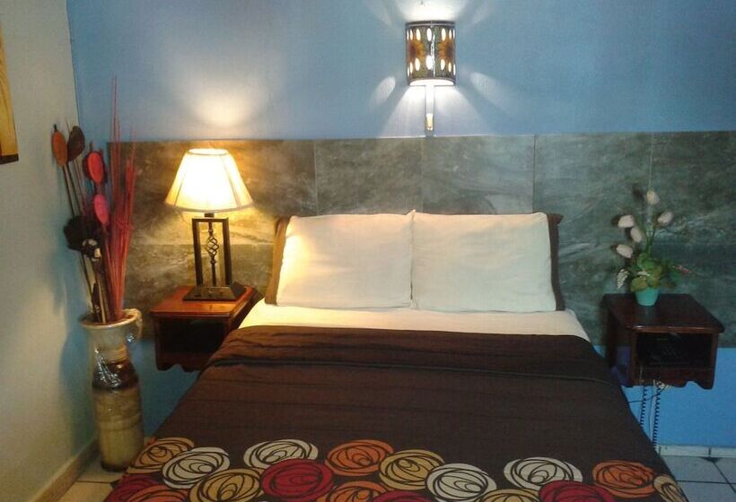 标准间, Terranova Tampico