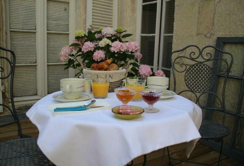 חדר סטנדרט, Une Chambre En Ville