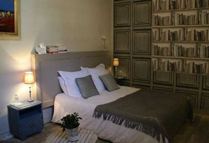 חדר סטנדרט עם טרסה, Une Chambre En Ville