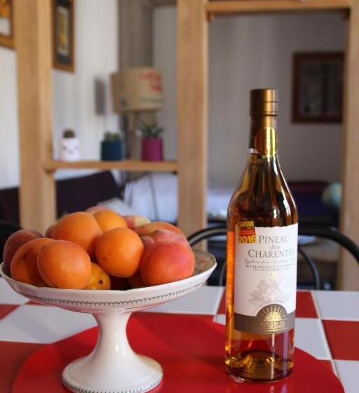 חדר סטנדרט, Une Chambre En Ville