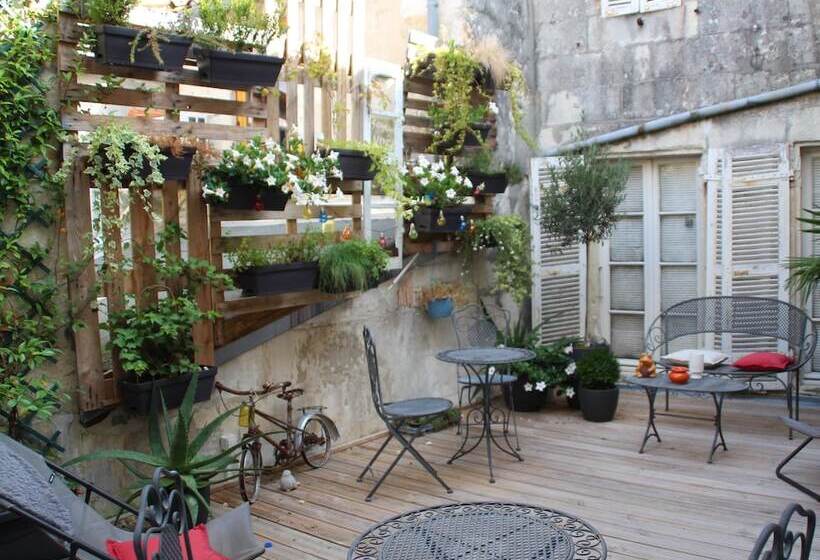 חדר סטנדרט עם טרסה, Une Chambre En Ville