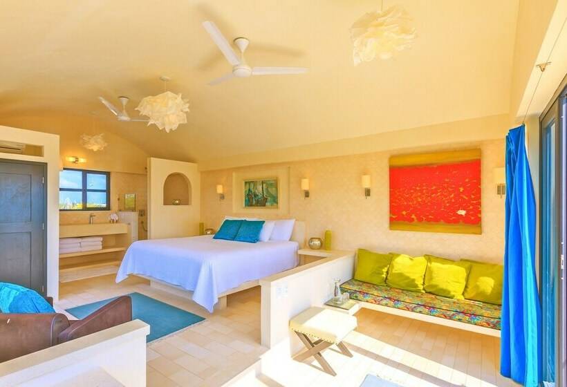 Люкс Deluxe Кровать Кинг, Villa Encantada By Coco B Isla