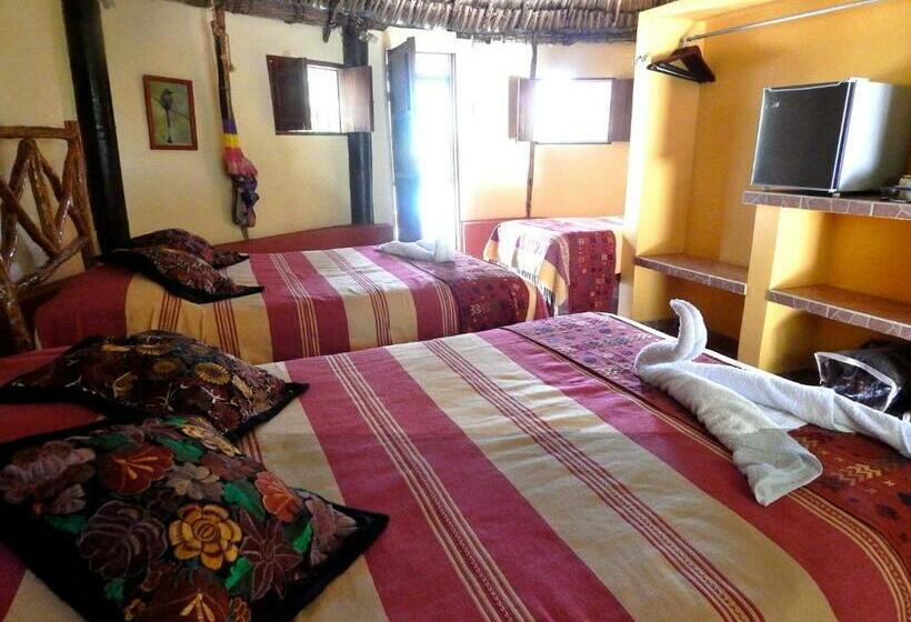 بنجلو عائلى, The Pickled Onion Eco Boutique B&b