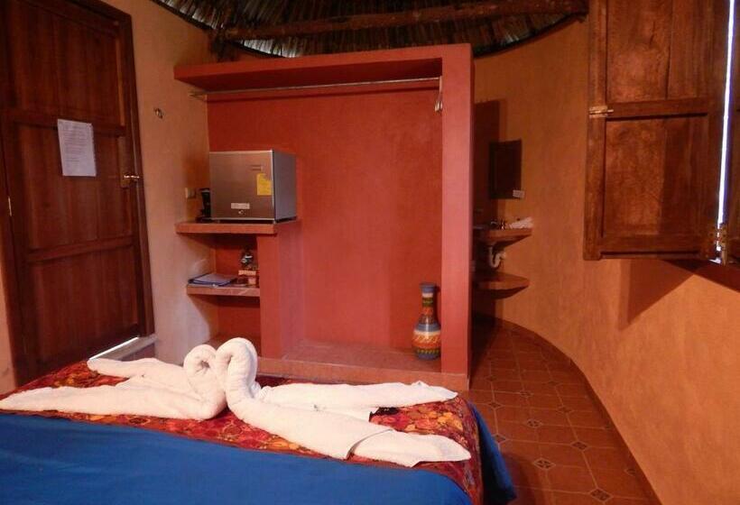 بنجلو عائلى, The Pickled Onion Eco Boutique B&b