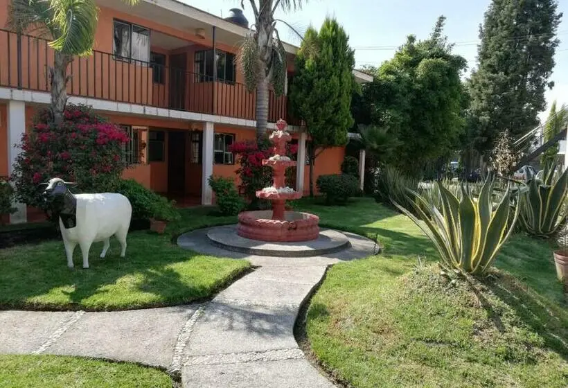 Standard Kolmen Hengen Huone, Villas Hotel Cholula