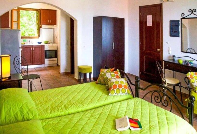 اتاق استاندارد چهار تخته, Anatoli Residences