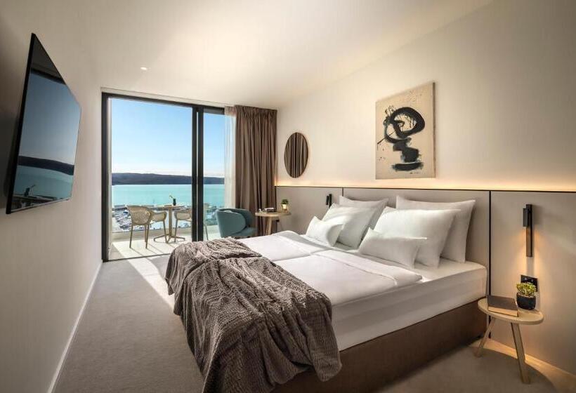 Семейный Номер Superior, Aminess Younique Narrivi