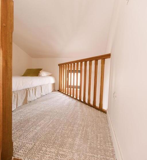 스탠다드 트리플 룸, Le Victoria Boutique Hôtel