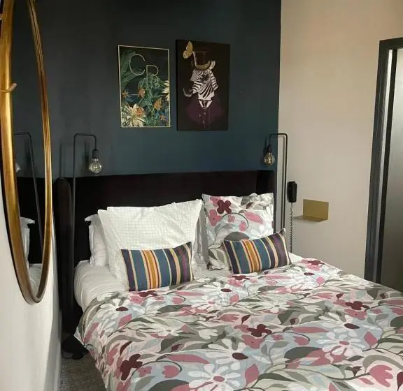 エコノミーシングルルーム, Le Victoria Boutique Hôtel