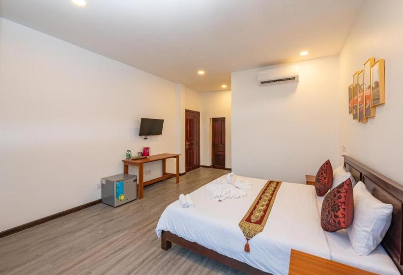 발코니 디럭스 룸, Sreng Angkor Flower