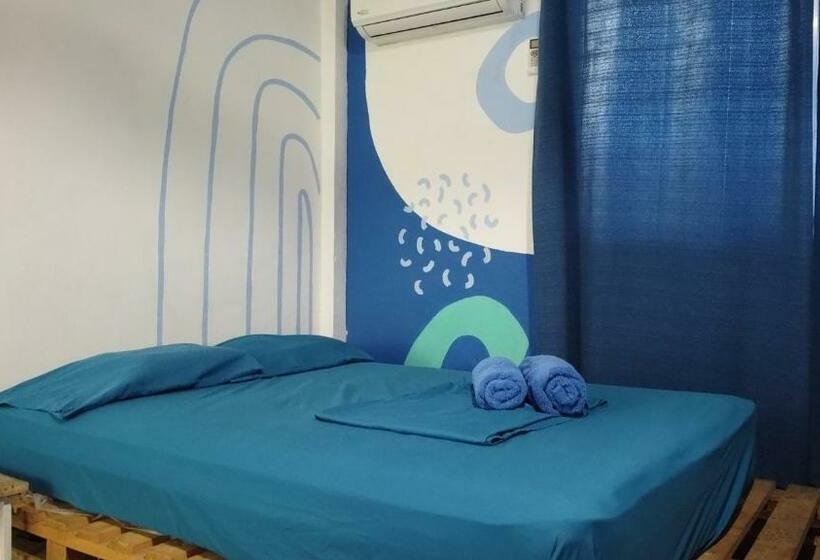 Кровать в Общей Комнате, Acuarela Hostal