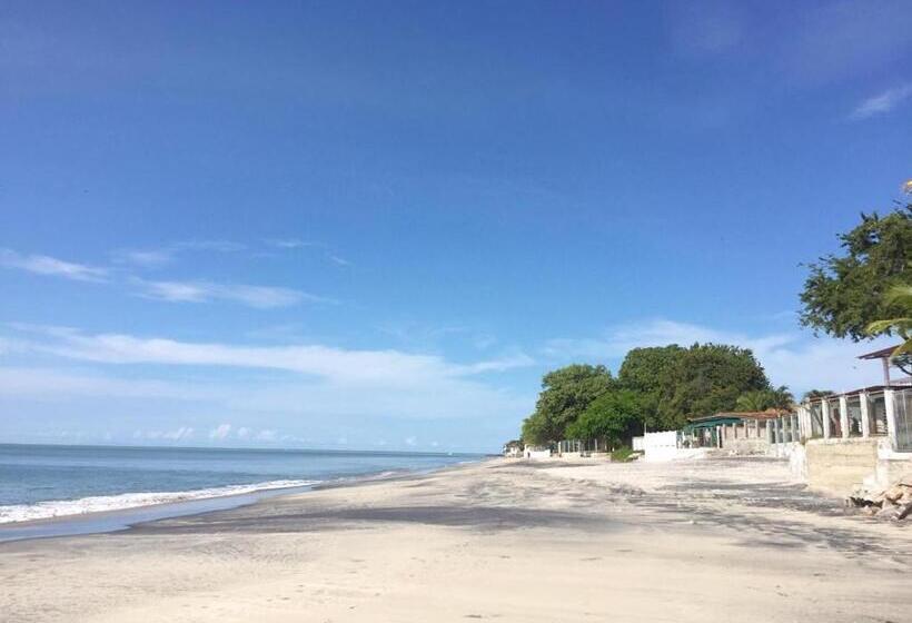 Кровать в Общей Комнате, Acuarela Hostal