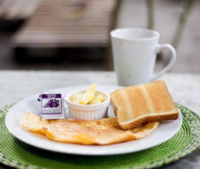 Четырехместный Номер Стандарт, Acuarela Hostal