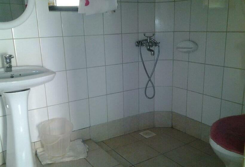 اتاق لوکس, Brownstone Country Home