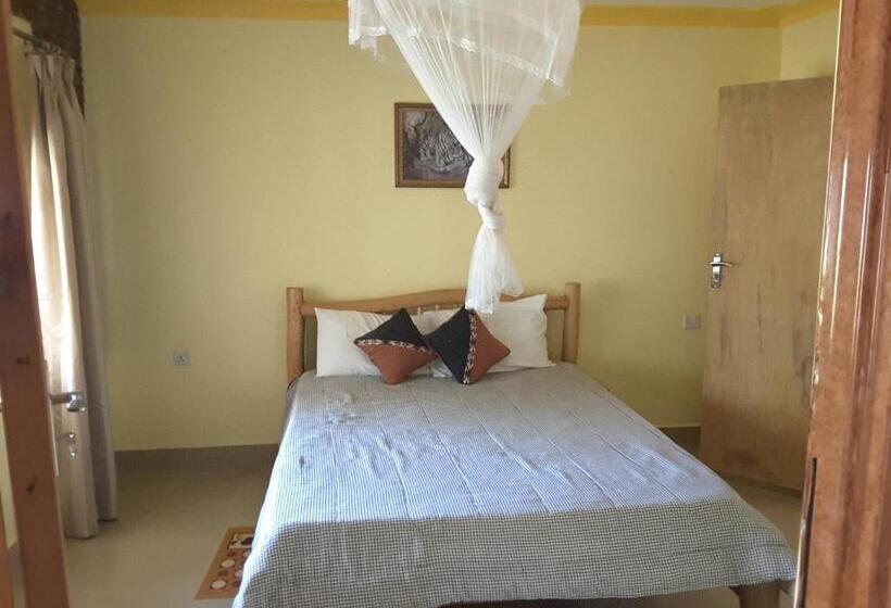 سوییت خانوادگی, Brownstone Country Home