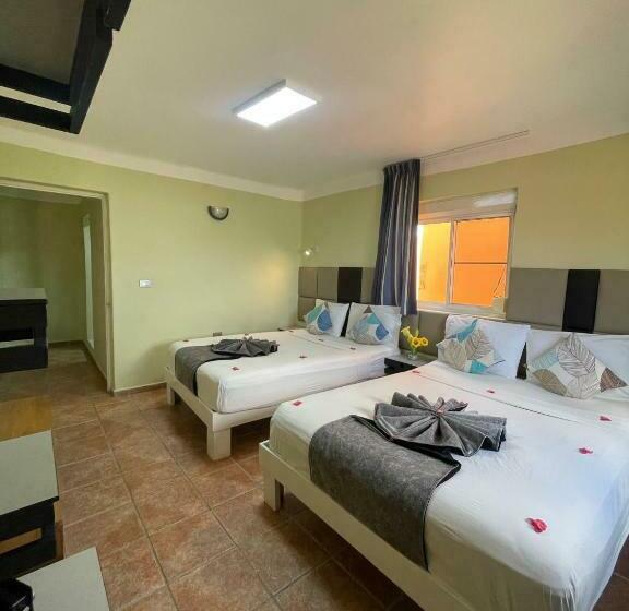 اتاق خانوادگی, Villa Iguana