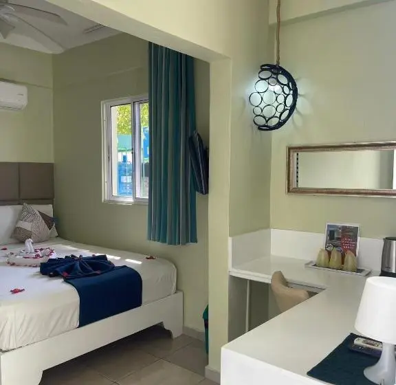 Basic Triple Occupancy Room