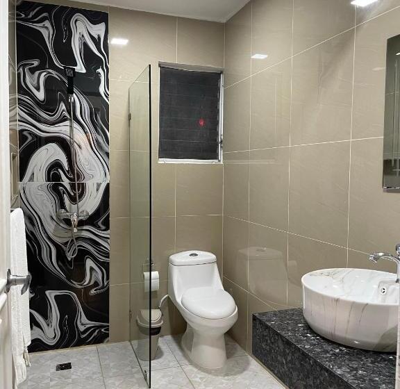 اتاق راحتی سه تخته, Villa Iguana