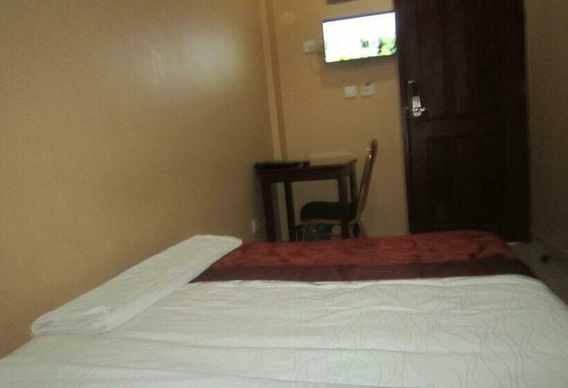 اتاق استاندارد یک نفره, Butterfly