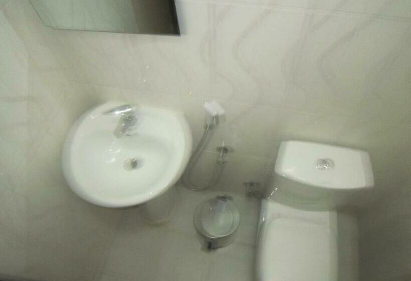 اتاق استاندارد یک نفره, Butterfly