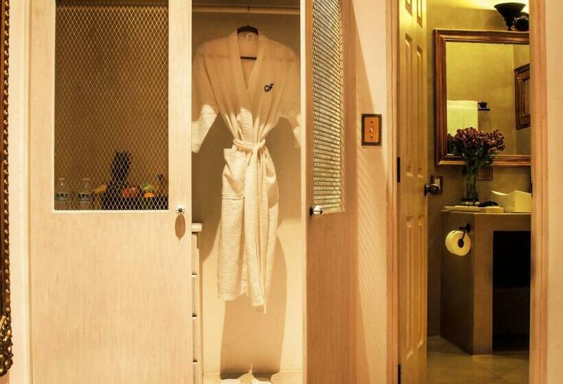 جناح, La Isabela Suites