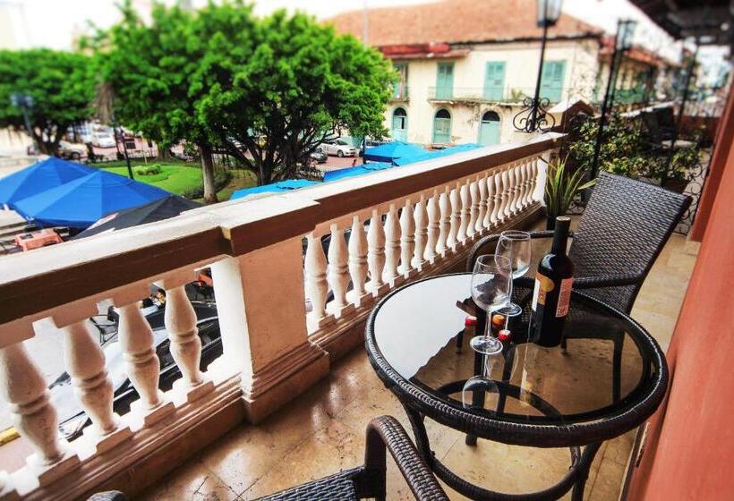 جناح إدارى, La Isabela Suites