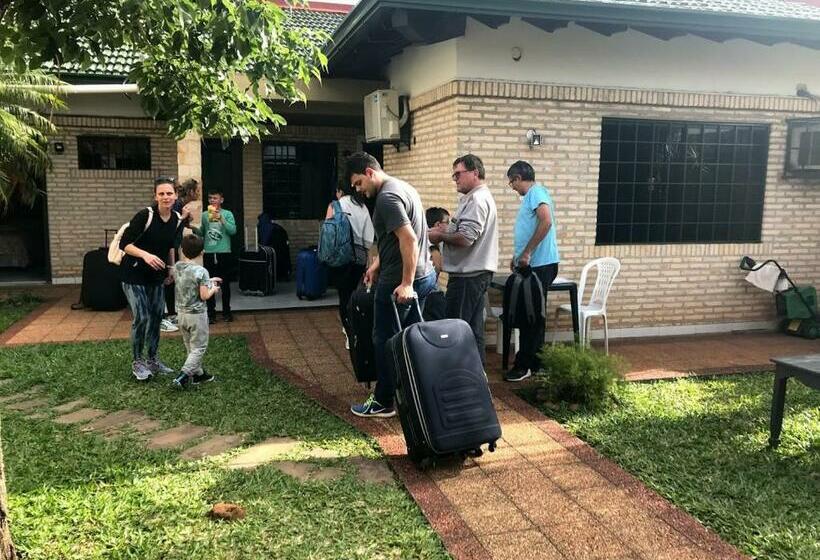 سوییت اجرایی, Las Residentas