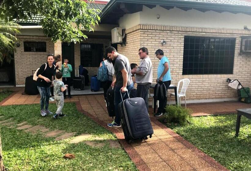 سوئیت با تخت بزرگ, Las Residentas