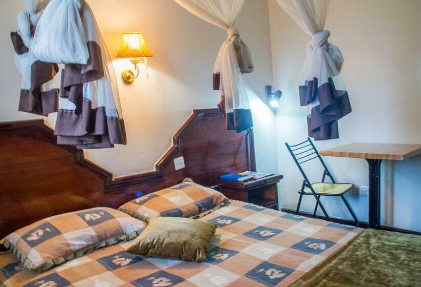 سوییت لوکس, Oxford Royal