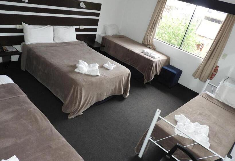 اتاق خانوادگی, Puesta Del Sol