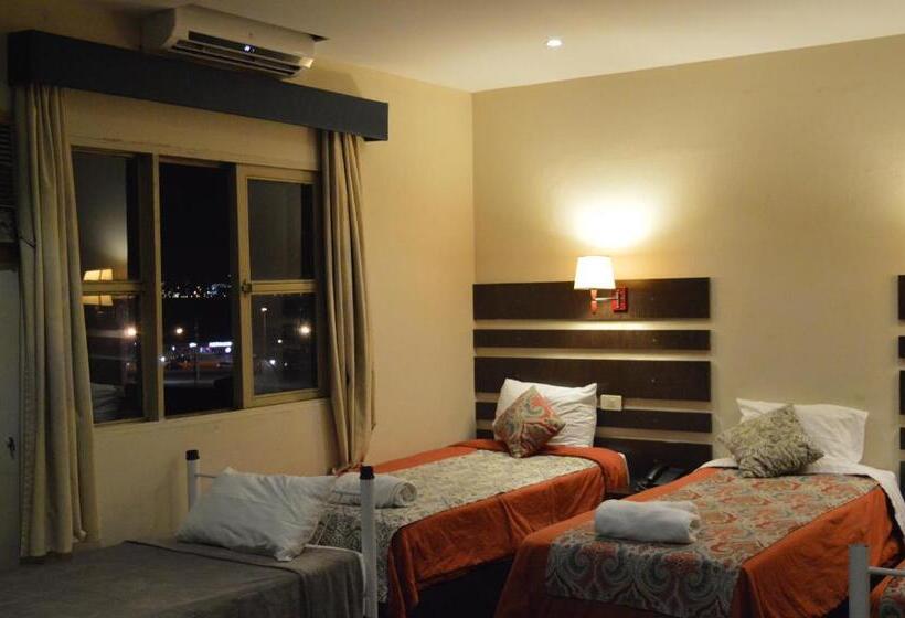 اتاق خانوادگی, Puesta Del Sol