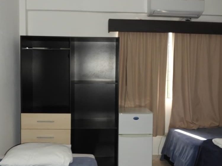 اتاق استاندارد چهار تخته, Puesta Del Sol