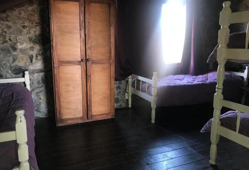 کابین, San Francisco De Las Sierras