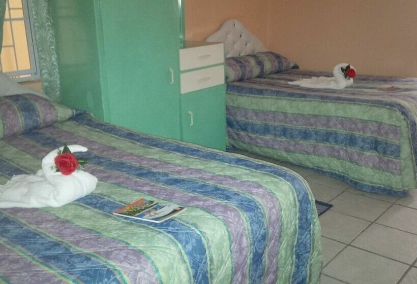 اتاق استاندارد, Stephanie S Apartments Ltd