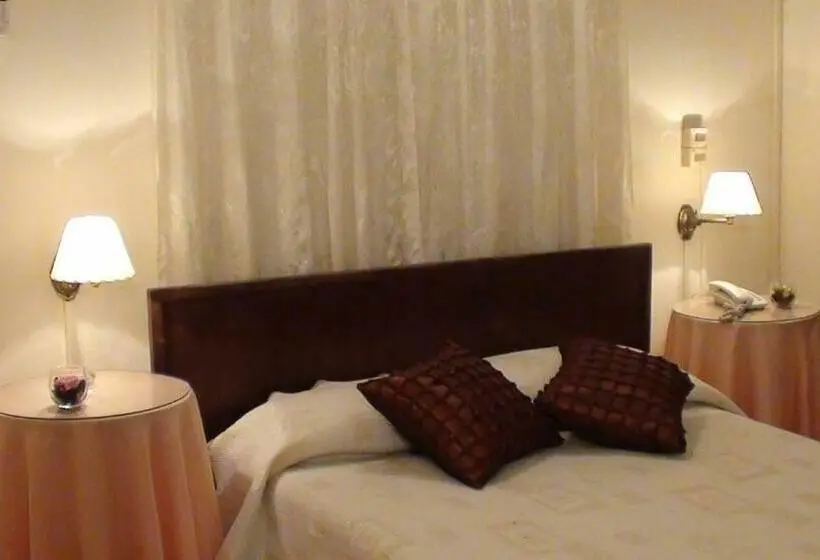 スタンダードルーム, Uruguay