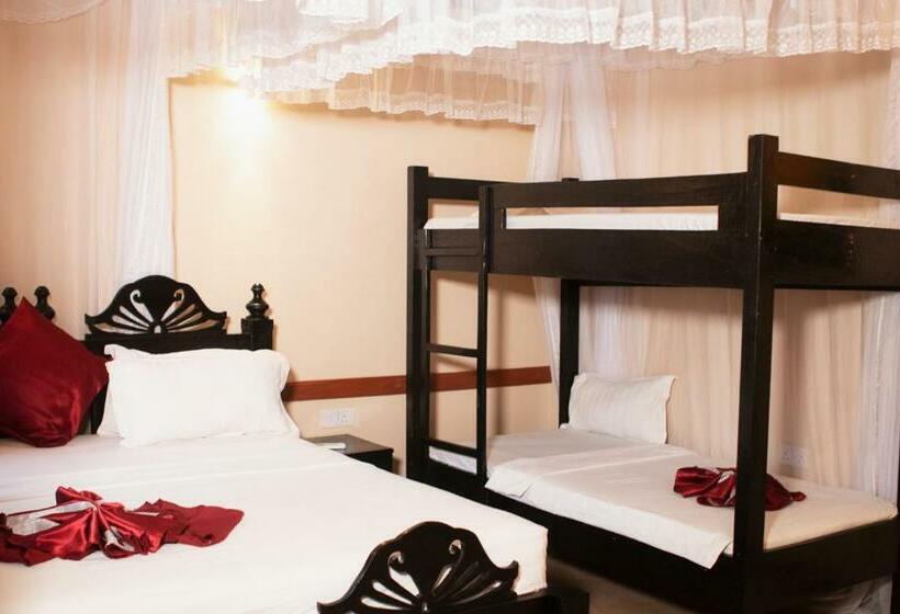 اتاق خانوادگی با چشمانداز باغ, Kijiji Beach Resort