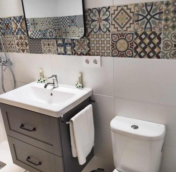 اتاق استاندارد, Hostel Mayflowers