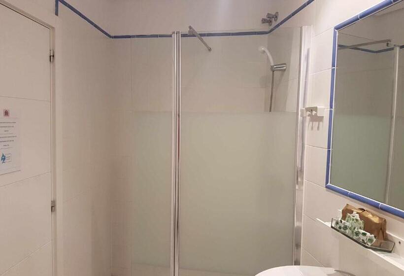 اتاق لوکس, Hostel Mayflowers