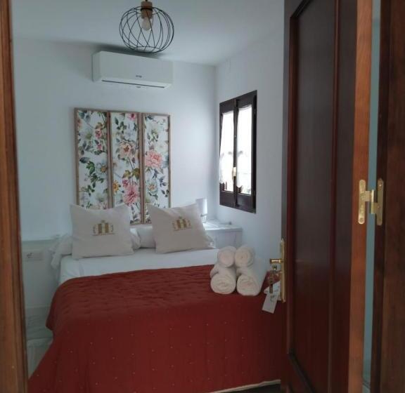 اتاق لوکس, Hostel Mayflowers