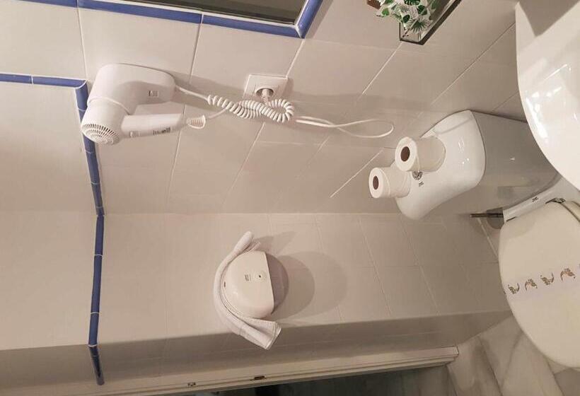 اتاق استاندارد, Hostel Mayflowers