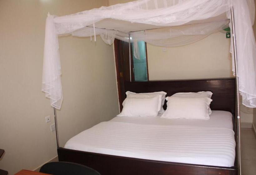 اتاق لوکس, Sandton Hotel Kasese