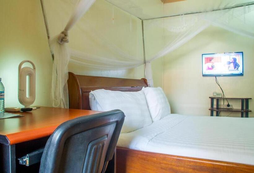 اتاق لوکس یک تخته, Sandton Hotel Kasese