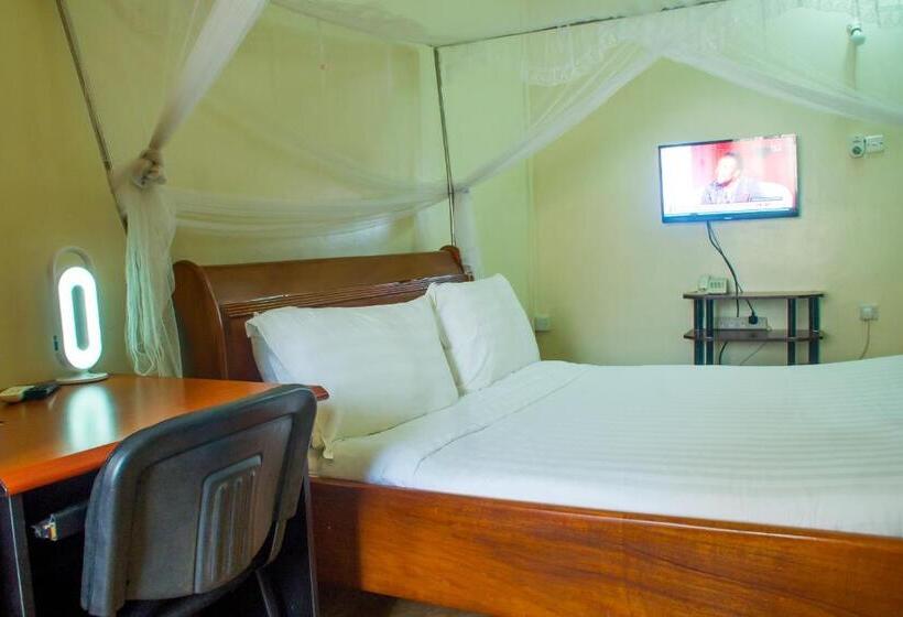 اتاق لوکس یک تخته, Sandton Hotel Kasese