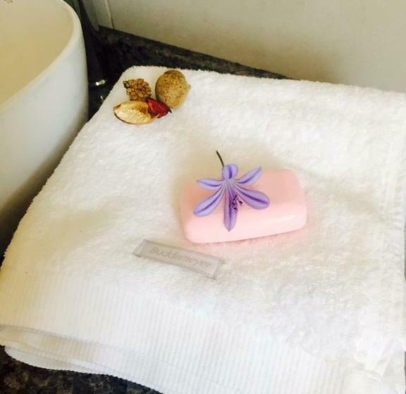 Трехместный Номер Superior, Unique Hotel & Suites