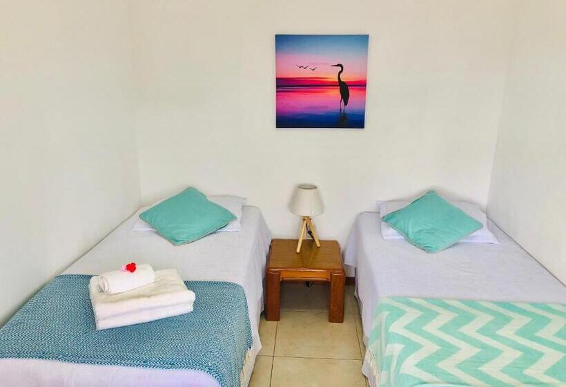 Четырехместный номер Премиум, Unique Hotel & Suites